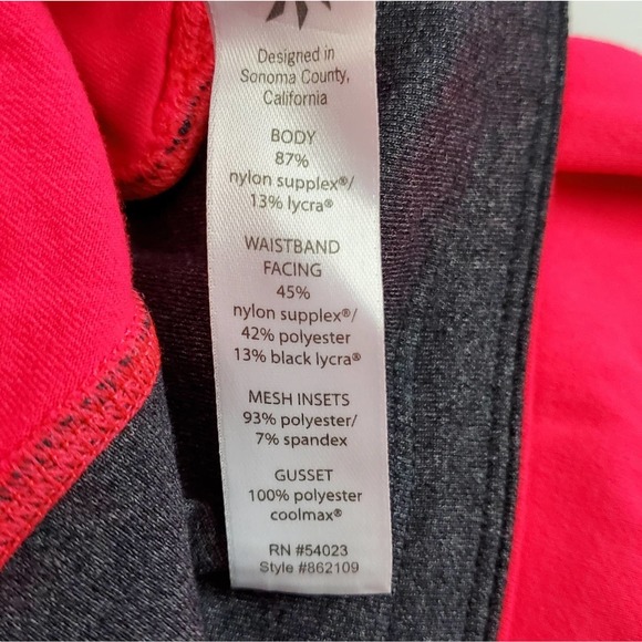 Athleta size small crop leggings pants hot pink - Picture 12 of 12